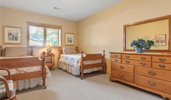 1811 Wildflower Ln NE, Alexandria, MN 56308