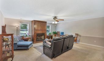 910 Chantilly Ln, Anderson, SC 29625