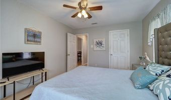 959 S 9th St, Aransas Pass, TX 78336