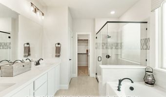 1040 Snowy Owl Dr, Alvarado, TX 76009