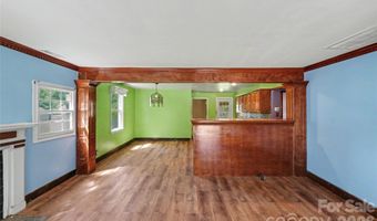 1212 Meadow Ln, Charlotte, NC 28205