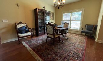 17 Valley View Rd, Batesville, AR 72501