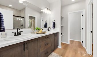 11248 Bluefield Dr, Caldwell, ID 83605