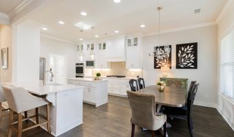 5910 SW Dryden Rd, Bentonville, AR 72713