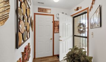 631 Deer Trail Dr, Indianapolis, IN 46217