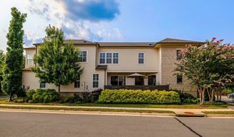 20405 SAVIN HILL Dr, Ashburn, VA 20147