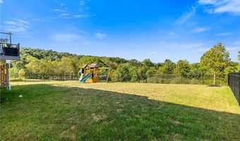313 Crest Ln, Adams Twp., PA 16046