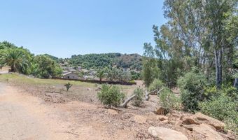 3135 E Valley Pkwy, Escondido, CA 92027