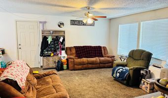 696 Lilac St, Blackfoot, ID 83221