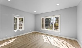 379 Buena Loma, Altadena, CA 91001