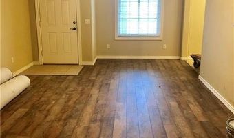 3401 SW 2nd St 205, Bentonville, AR 72712