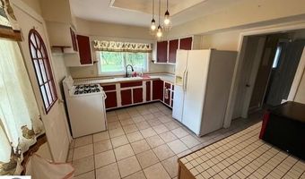 714 N Ct, Alma, MI 48801