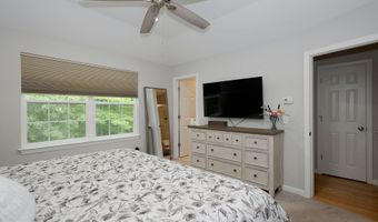 23 Riverview Ct 23, Brookfield, CT 06804