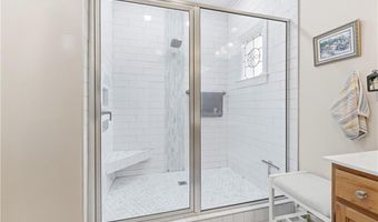 135 Suntree Dr, Advance, NC 27006