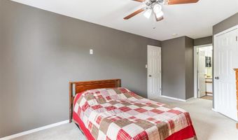 1335 Crossings Ct C, Ballwin, MO 63021