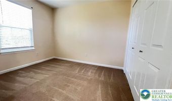 705 Blue Heron Dr, Allentown, PA 18103