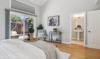 8 Wellfleet Bay, Alameda, CA 94502