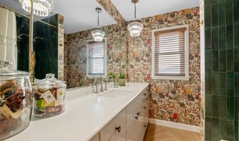 821 N Anthony Ave, Anthony, KS 67003