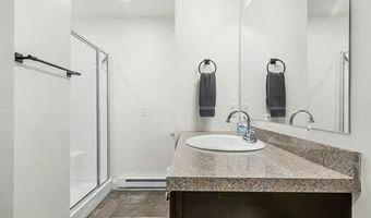 81 Driftwood Dr, Blakeslee, PA 18610