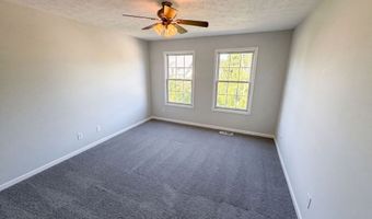 1111 Red Dunes Run, Avon, IN 46123