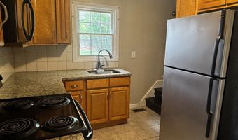 205 Bayberry Dr, Bristol, CT 06010