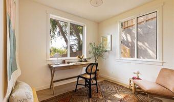 3926 Sunset Dr, Los Angeles, CA 90027