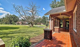 322 Saluda Ave, Batesburg, SC 29006