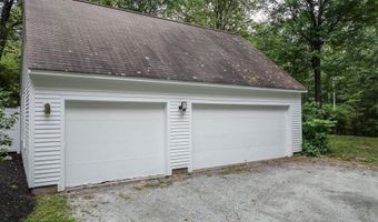 68 Perry Rd, Bedford, NH 03110