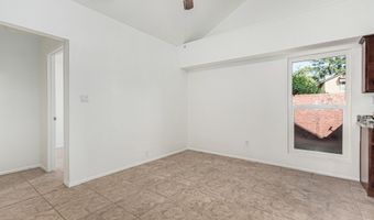 736 N HAZELTON Dr, Chandler, AZ 85226
