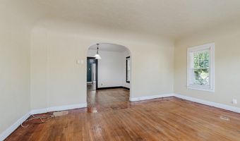 209 W Broadway St, Alexandria, IN 46001