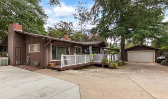 1460 ALPINE GROVE Ln, Alpine, CA 91901