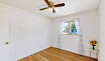 805 INDIANA St SE, Albuquerque, NM 87108