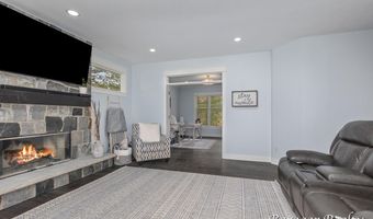 8790 Laurel Ridge Dr SE, Alto, MI 49302