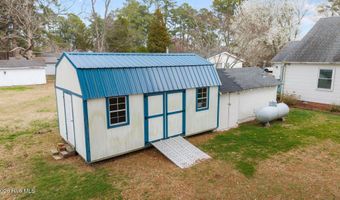 225 N 6th St, Aurora, NC 27806