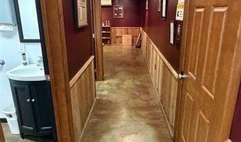 817 Broadway St, Barlow, KY 42024