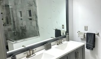 19 Center St, Barnegat, NJ 08005