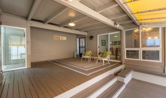 947 Kauku Pl, Honolulu, HI 96825