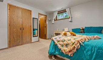 111 NE 15th Ave, Aberdeen, SD 57401