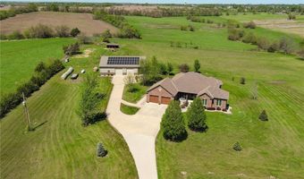 15006 Leavenworth Rd, Basehor, KS 66007
