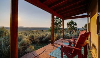 169 Coyote Loop, Arroyo Hondo, NM 87513