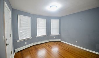 809 Brewster St, Bridgeport, CT 06605