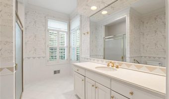 1505 Edgewater Ave, Arden Hills, MN 55112