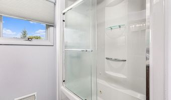 2222 Delaware Dr, Ann Arbor, MI 48103