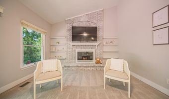 3085 N Foxridge Ct, Ann Arbor, MI 48105