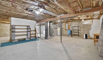 5062 Ashville Rd, Ashville, OH 43103
