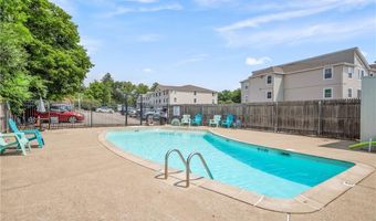 201 Woodlawn Ave 314, North Providence, RI 02904