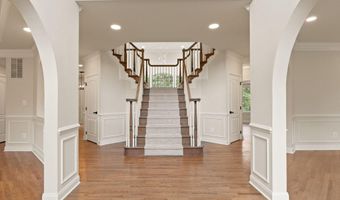 43864 ASHLAWN Ct, Ashburn, VA 20147