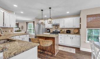 25 Nelson Dr, Barnegat, NJ 08005