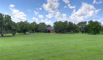 1426 E State Line Rd, Baxter Springs, KS 66713