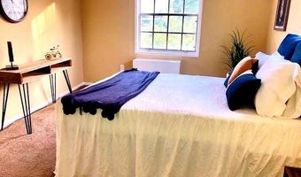 4513 ROMLON St 203, Beltsville, MD 20705